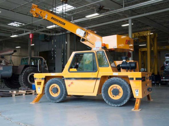broderson-carry-deck-crane.jpg